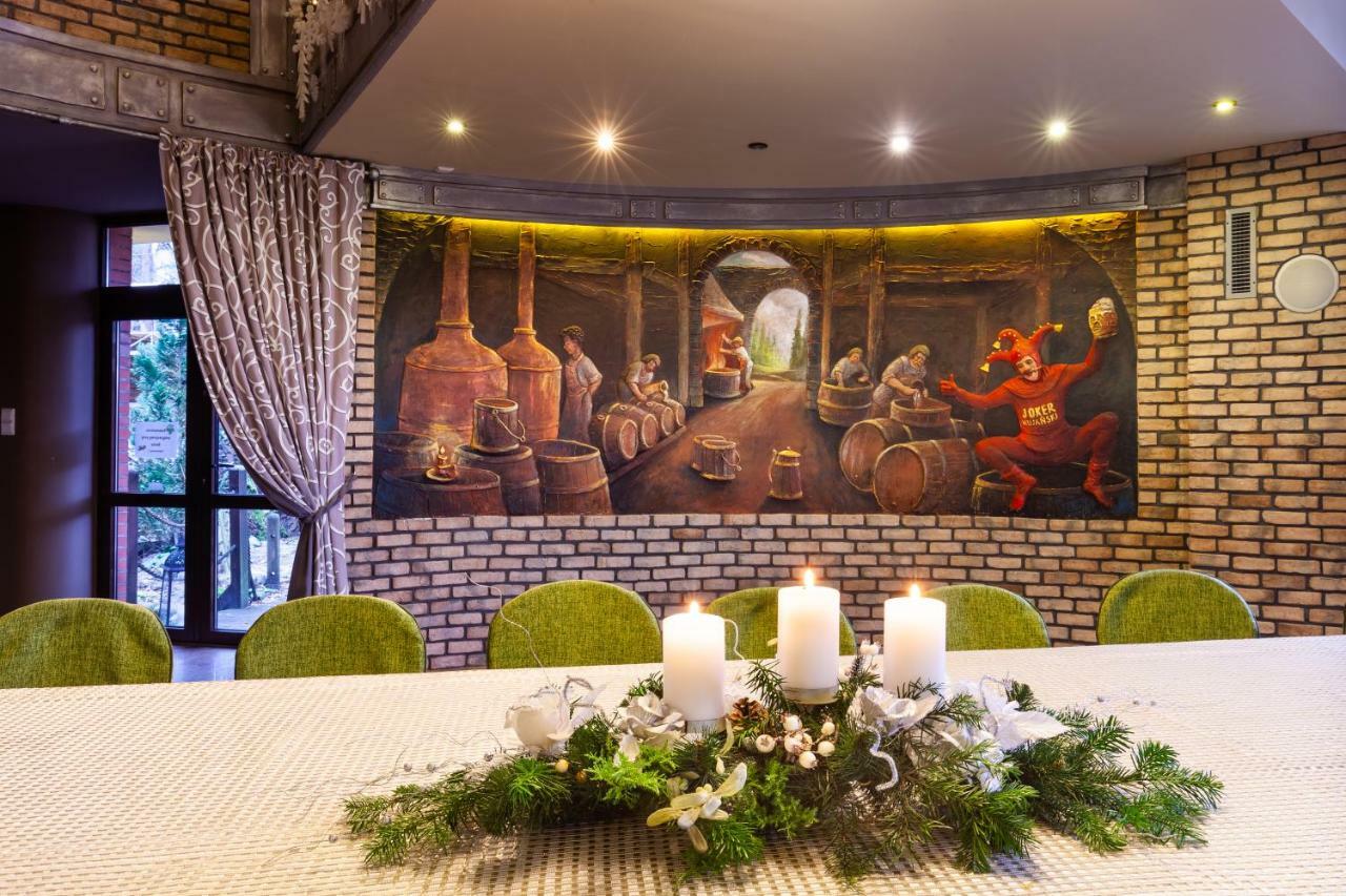 Poziomka Hotel Kujan Buitenkant foto